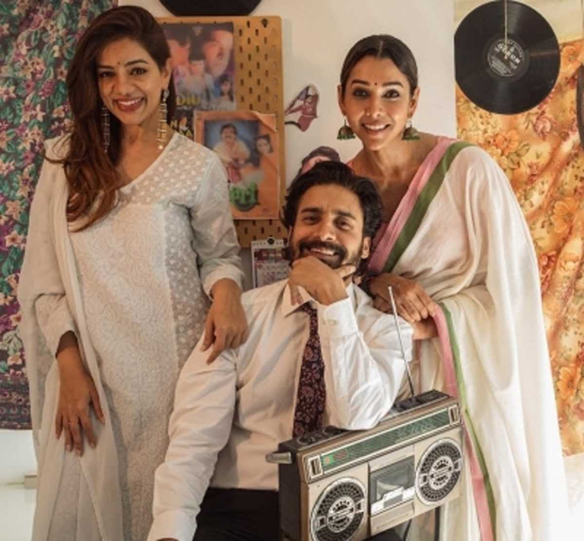 पीरियड रोमांस द प्लेबैक सिंगर में निर्देशन और अभिनय करेंगे चंदन रॉय सान्याल